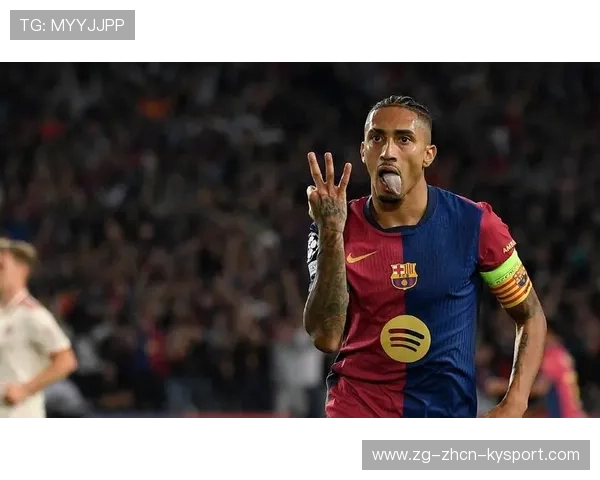 巴萨前场骚操作不断，拉菲尼亚劲射破门