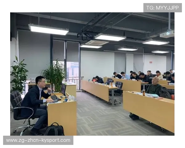 新闻中心战略升级员工培训成果展示构建长期发展新优势，企业员工提升培训